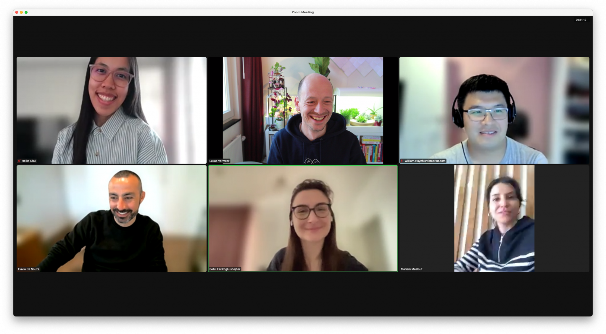 One of the onboarding sessions over Zoom with several Experimentation Ambassadors and the Experimentation Centre of Excellence.