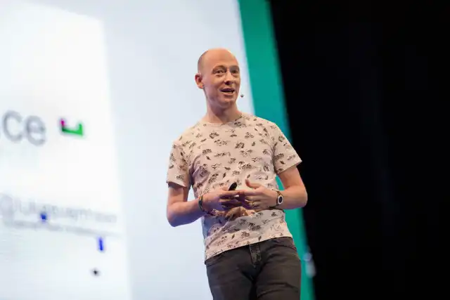 Lukas speaking in front of a crowd of thousands of people at Marketing Festival in Ostrava, 2016.